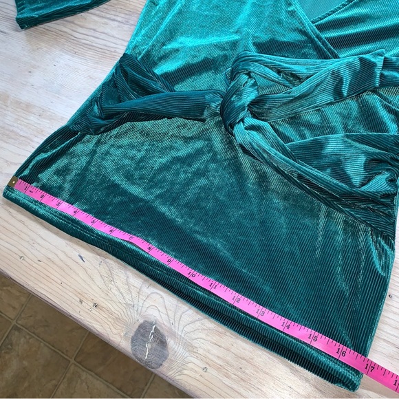 Express Velvet Ribbed Surplice Top - Picture 11 of 12